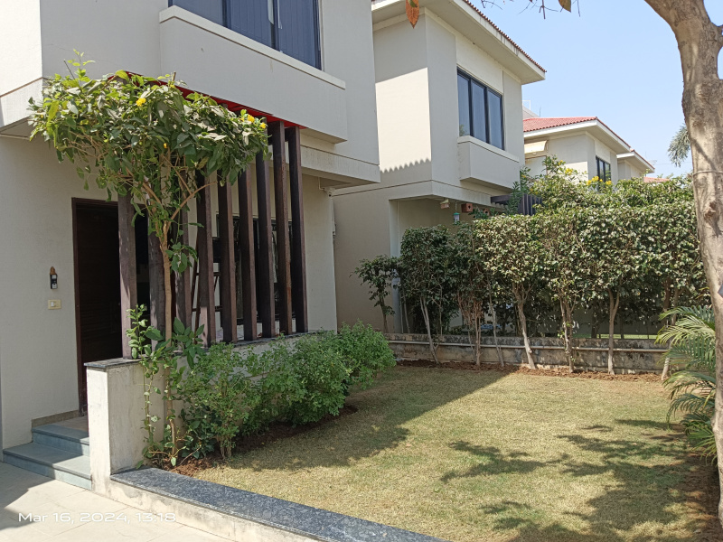 4 BHK Villa 2250 Sq.ft. for Sale in Bhayli, Vadodara