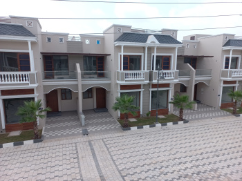 4 BHK House & Villa for Sale in Patiala Road, Zirakpur