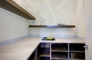  Showroom for Rent in Lajpat Nagar I, Delhi