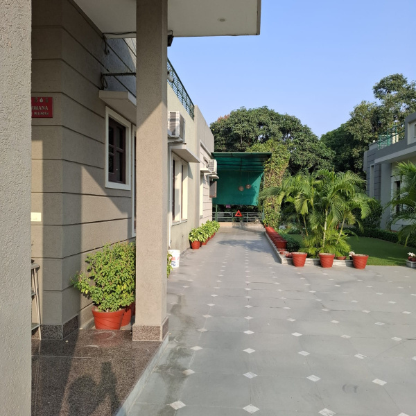 4 BHK House 20 Marla for Sale in Model Town, Jalandhar