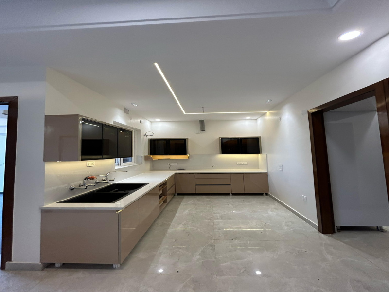 3 BHK Builder Floor 115 Sq. Yards for Sale in Airport Road, Mohali