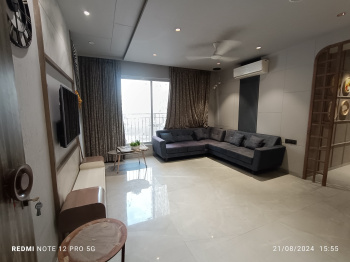 2 BHK Flat for Rent in Althan, Surat