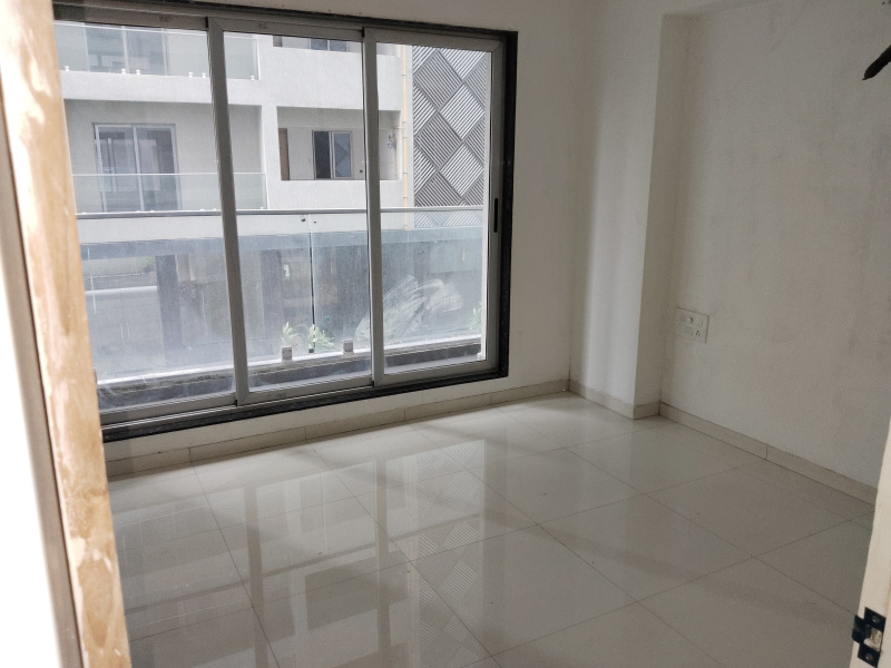 2 BHK Apartment 1210 Sq.ft. for Rent in Vesu, Surat