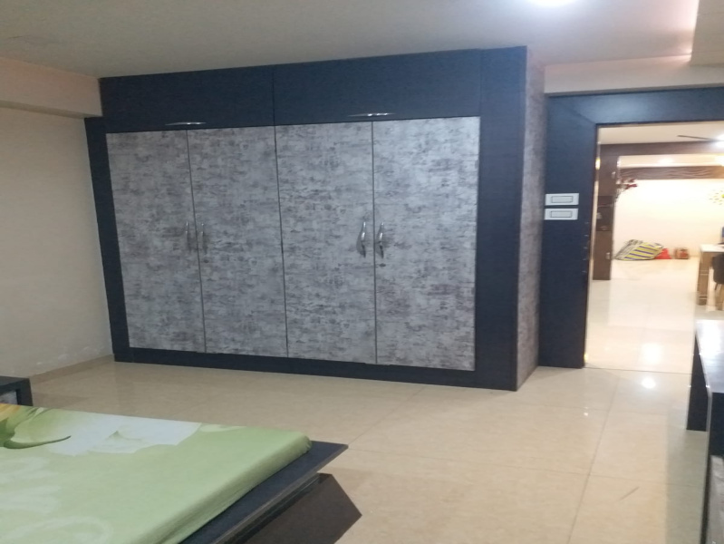 4 BHK Apartment 2885 Sq.ft. for Rent in Vesu, Surat