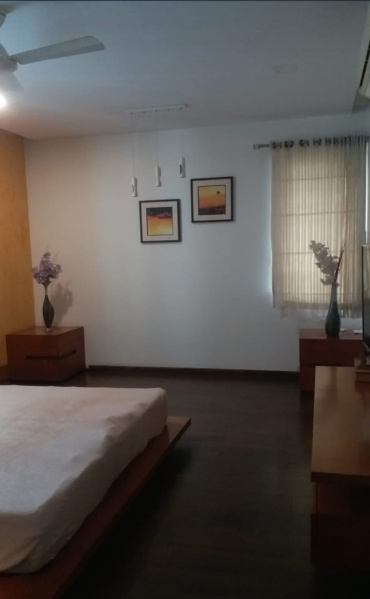 4 BHK Apartment 2000 Sq.ft. for Rent in Vesu, Surat