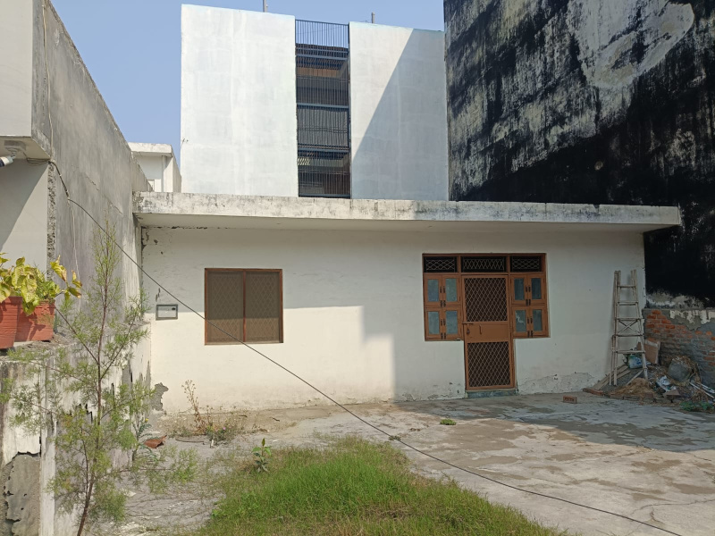  162 Sq. Meter Residential Plot for Sale in Sector 105 Noida