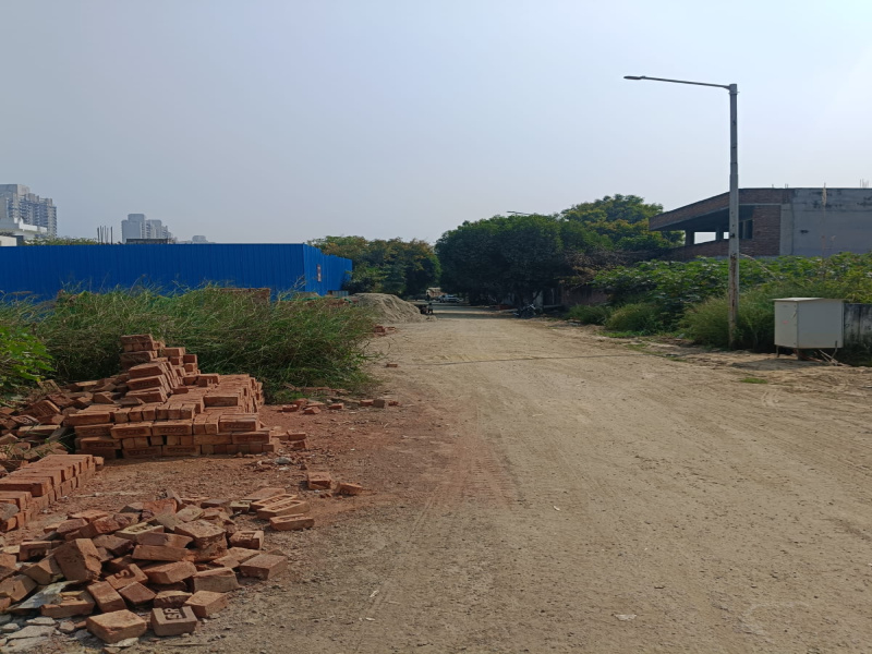  450 Sq. Meter Residential Plot for Sale in Sector 105 Noida