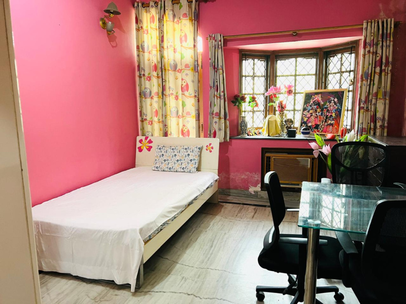7 BHK 307 Sq. Meter House for Sale in Sector 30 Noida