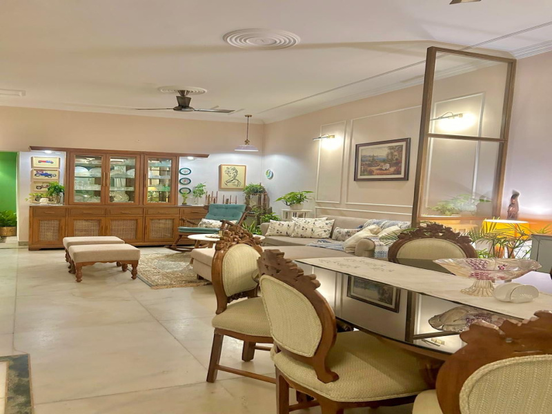 6 BHK 300 Sq. Meter House for Sale in Block A Sector 31, Noida