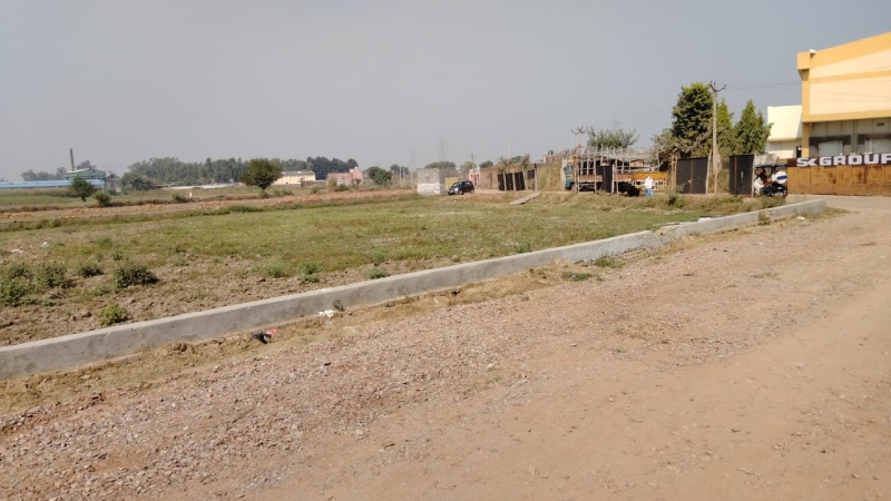  Industrial Land 800 Sq.ft. for Sale in Dasna, Ghaziabad