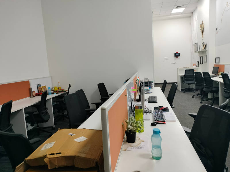  Office Space 1250 Sq.ft. for Rent in Magarpatta City, Hadapsar, Pune