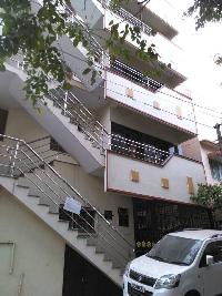 2 BHK Flat for Rent in Subramanyanagar, Rajajinagar, Bangalore