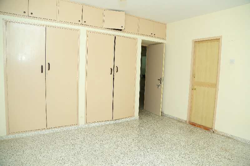 3 BHK House 3500 Sq.ft. for Sale in Alwarpet, Chennai