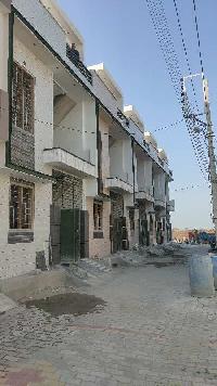  Guest House for Sale in Haibowal Kalan, Ludhiana