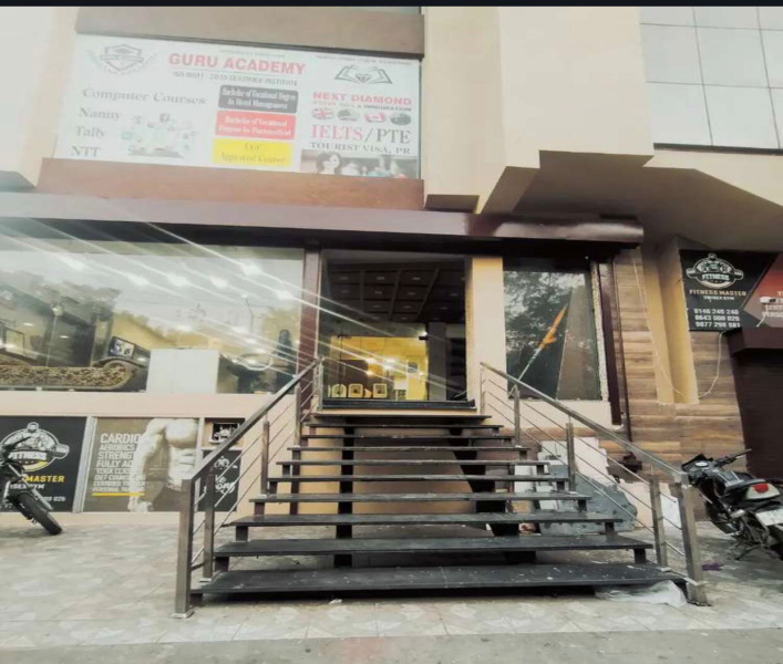  Showroom 2200 Sq.ft. for Rent in Nakodar Road, Jalandhar