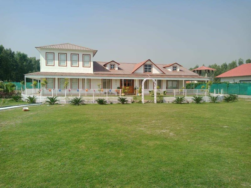 6 BHK Farm House 480 Sq. Yards for Sale in Sector 135 Noida