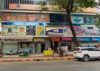  Commercial Shop for Rent in Mulund West, Mumbai