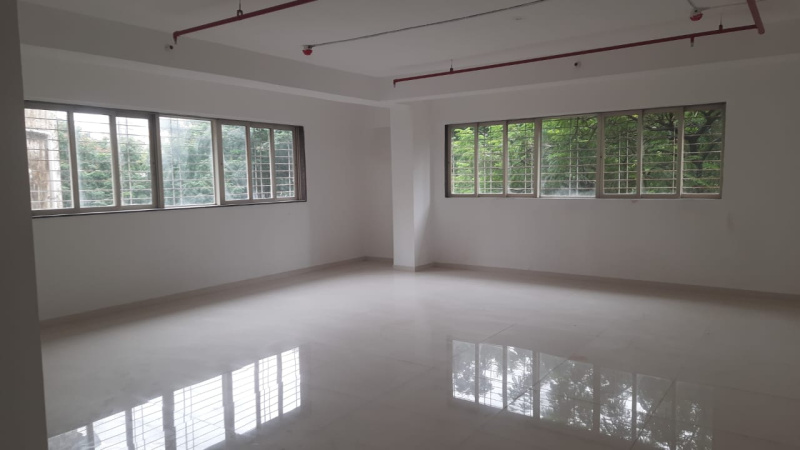  Office Space 800 Sq.ft. for Rent in Mulund West, Mumbai