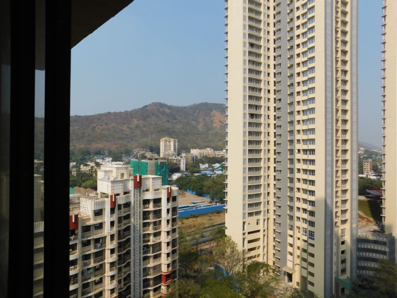 2 BHK Apartment 900 Sq.ft. for Sale in Mulund West, Mumbai