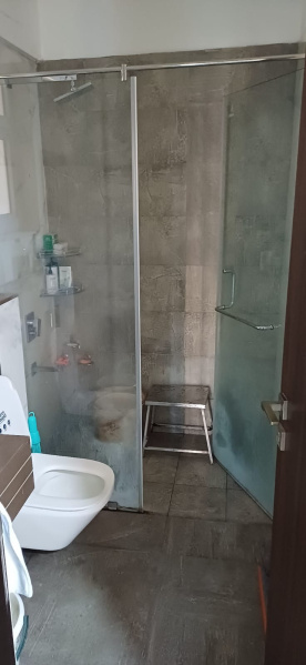 2 BHK Apartment 850 Sq.ft. for Rent in Mulund Colony, Mulund West, Mumbai