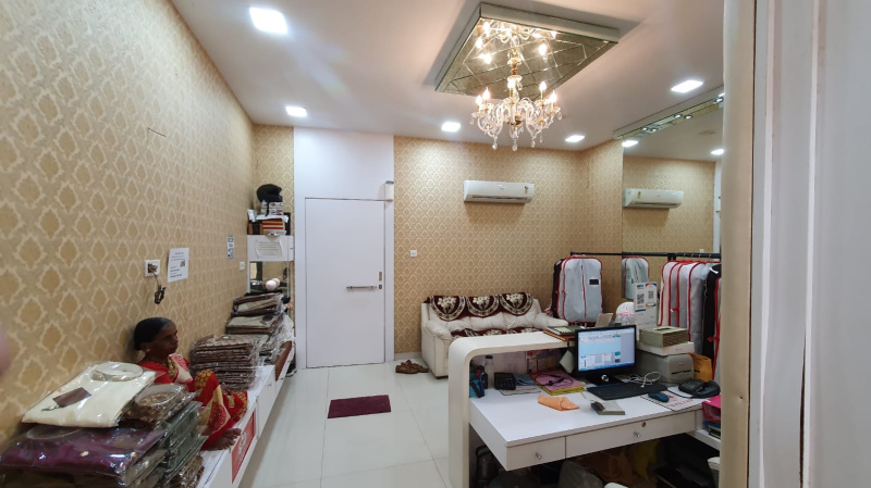 1500 Sq.ft. Showroom for Rent in Mulund West, Mumbai
