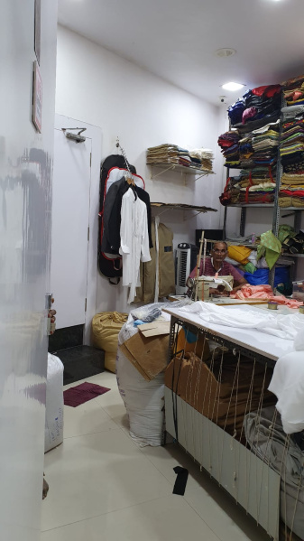  1500 Sq.ft. Showroom for Rent in Mulund West, Mumbai
