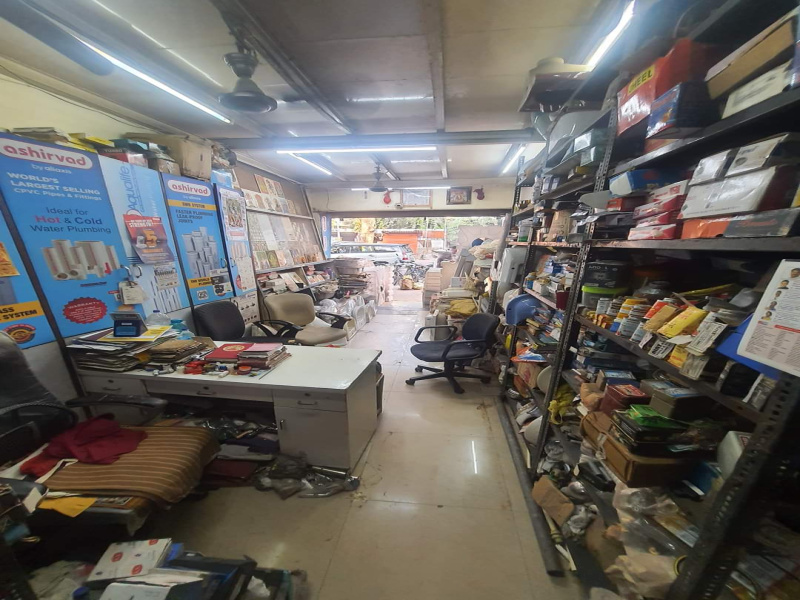  650 Sq.ft. Commercial Shop for Rent in Mulund West, Mumbai
