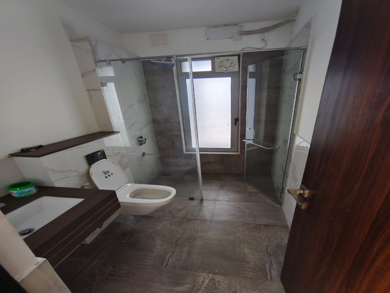 Bathrooms Image