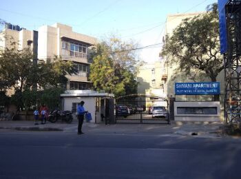 3 BHK Flat for Sale in Madhu Vihar, Patparganj, Delhi