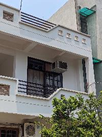 1 RK House for PG in Viraj Khand 1, Gomti Nagar, Lucknow