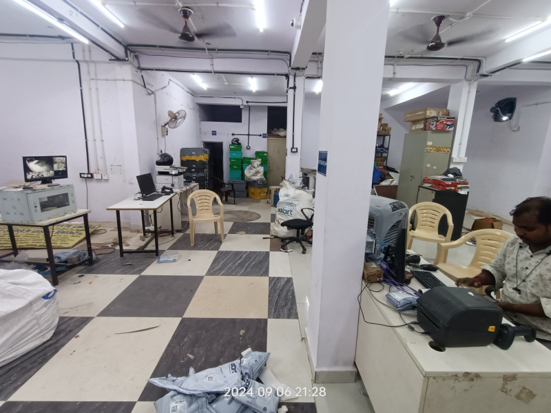  Commercial Shop 9100 Sq.ft. for Rent in Handia, Allahabad