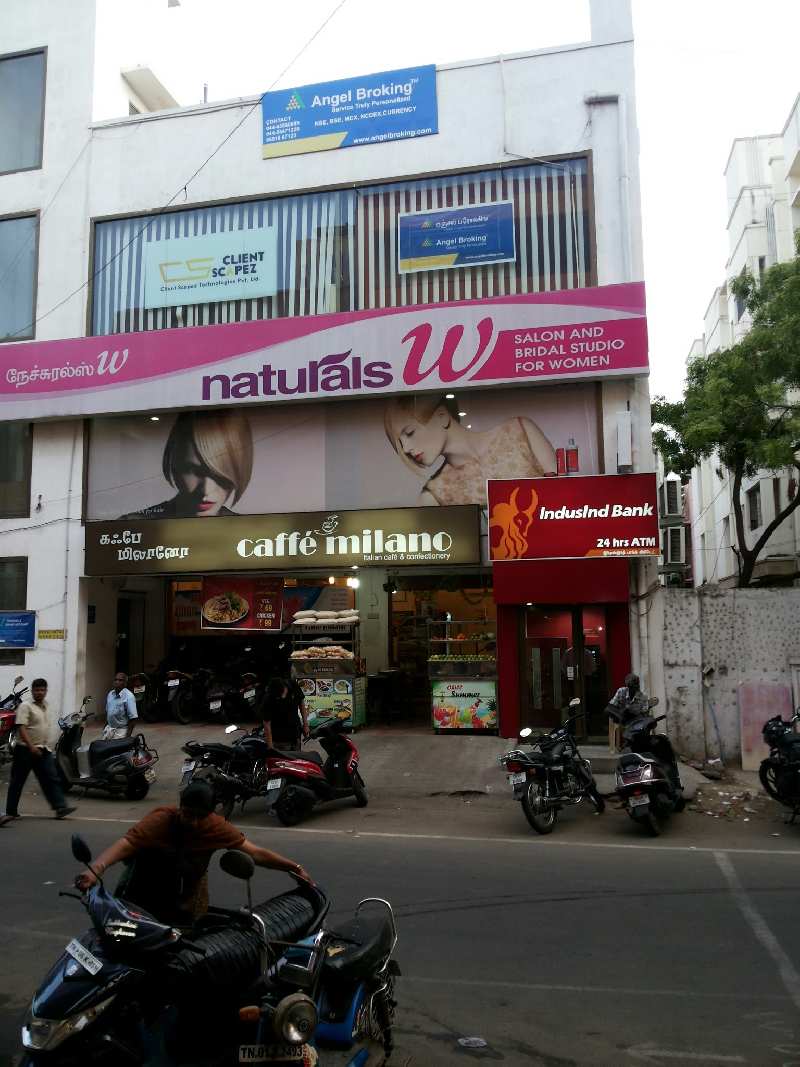  Commercial Shop 1250 Sq.ft. for Rent in Royapettah, Chennai