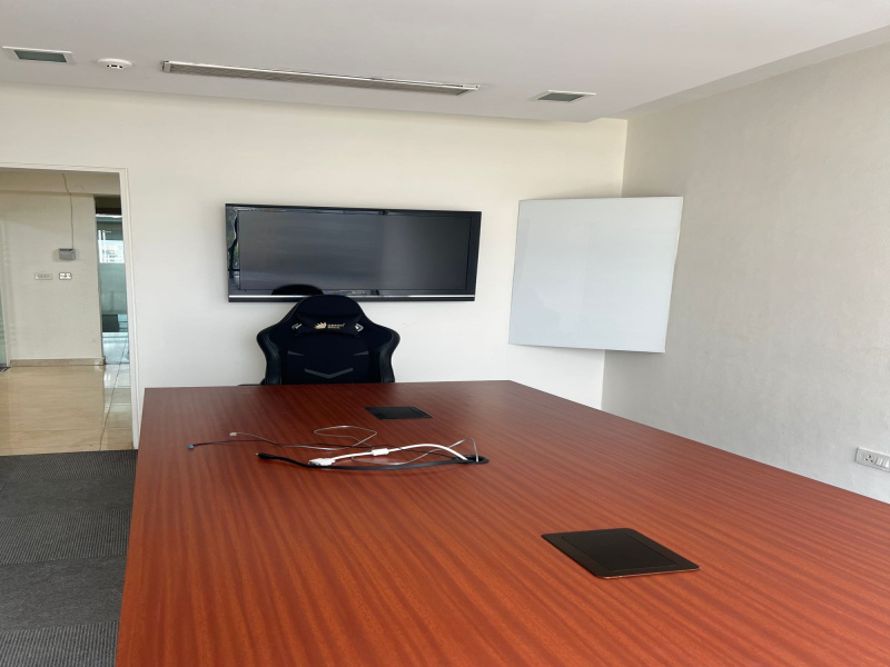  Office Space 1700 Sq.ft. for Rent in Golf Course Road, Gurgaon