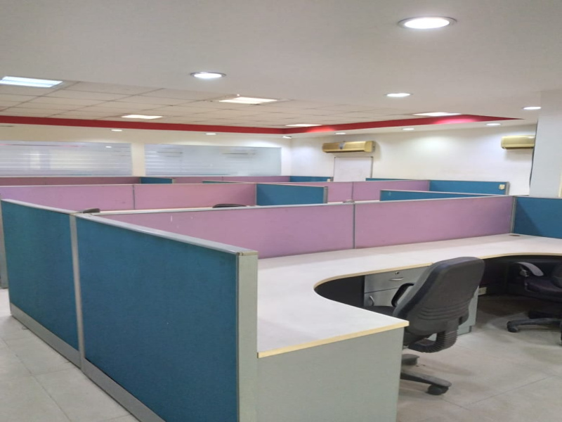  Office Space 2500 Sq.ft. for Rent in Udyog Vihar, Gurgaon