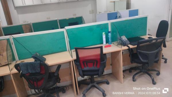  Office Space 1000 Sq.ft. for Rent in Udyog Vihar, Gurgaon