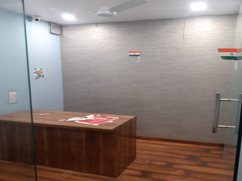  Office Space 1500 Sq.ft. for Rent in Udyog Vihar, Gurgaon