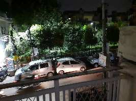 2 BHK Flat for Rent in Main Road, Kalkaji, Delhi