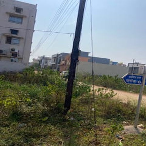  1200 Sq.ft. Residential Plot for Sale in Vardhaman Nagar, Raipur