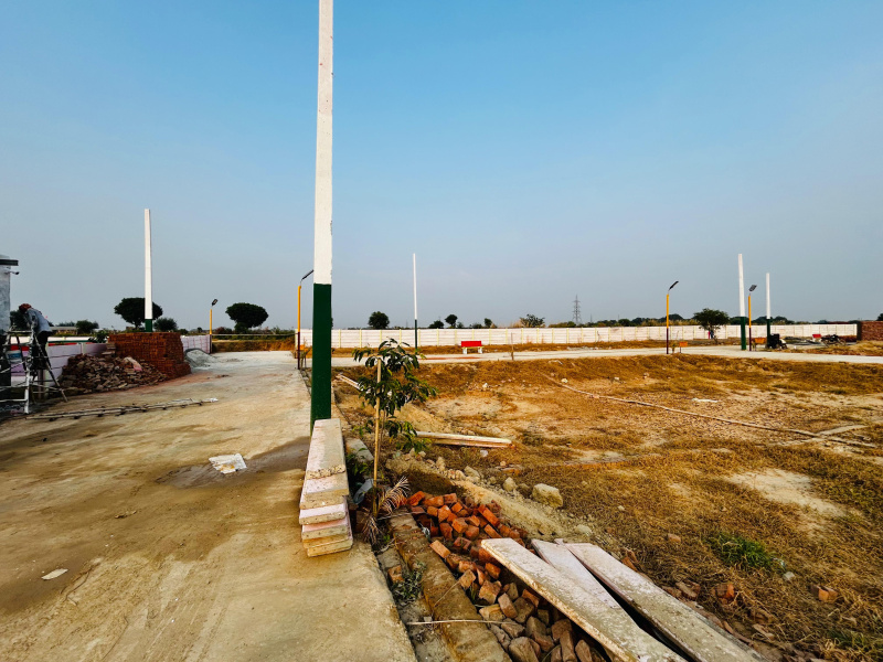  70 Sq. Yards Residential Plot for Sale in Sunpura, Greater Noida