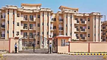 4 BHK Flat for Sale in Lal Kuan, Ghaziabad