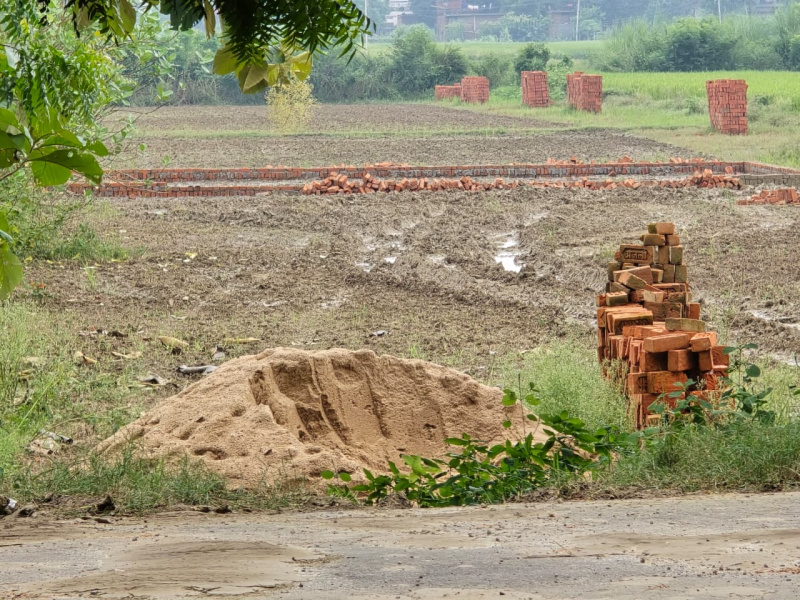  3224 Sq.ft. Residential Plot for Sale in Babatpur, Varanasi