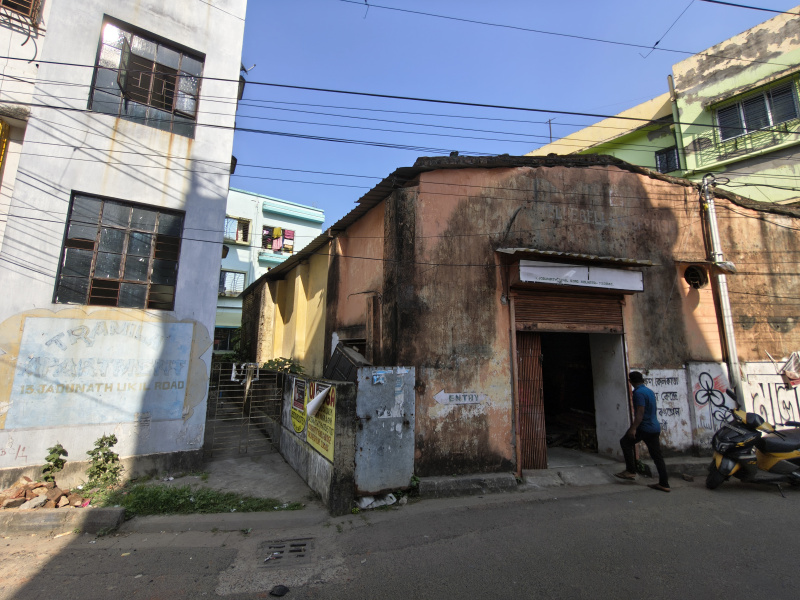  1656 Sq.ft. Warehouse for Rent in Tollygunge Karunamoyee, Paschim Putiary, Kolkata