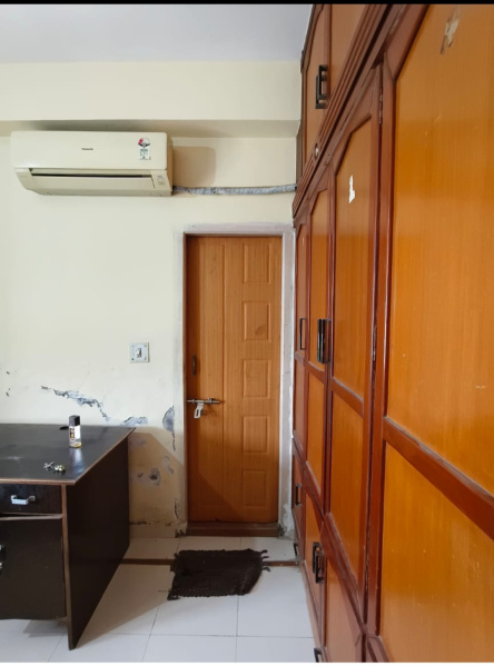 2 BHK Apartment 1800 Sq.ft. for Rent in Chanakyapuri, Ahmedabad