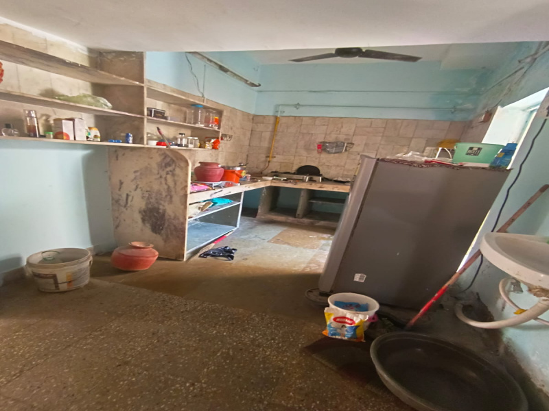 2 BHK Apartment 800 Sq.ft. for Rent in Naranpura, Ahmedabad