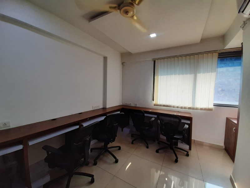  Office Space 519 Sq.ft. for Rent in Prahlad Nagar, Ahmedabad