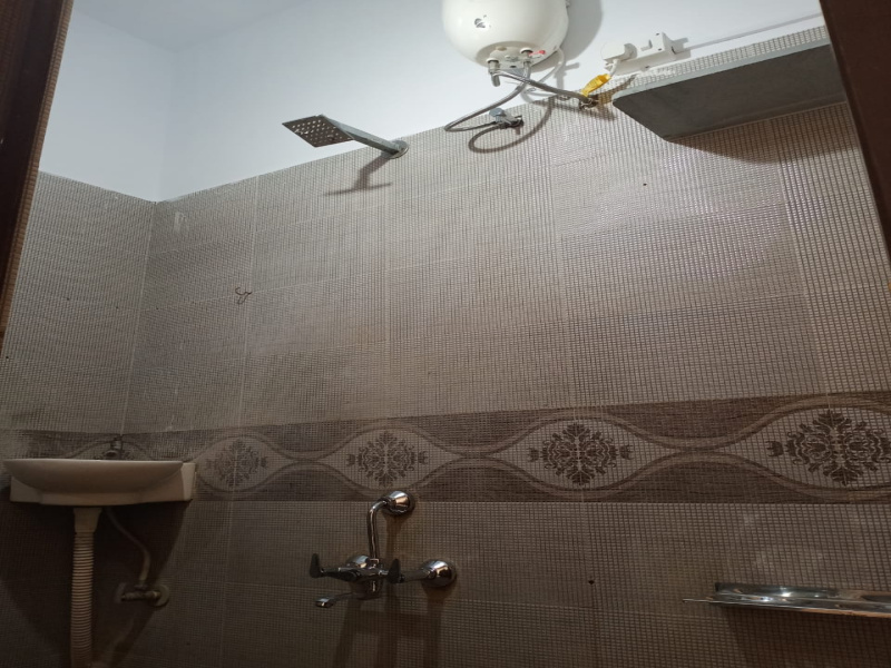 1 BHK Apartment 800 Sq.ft. for Rent in Ghatlodiya, Ahmedabad