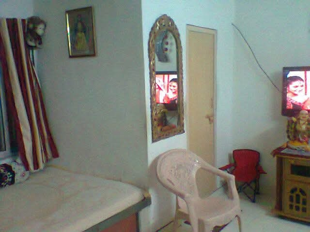 2 BHK Apartment 900 Sq.ft. for Rent in Bodakdev, Ahmedabad