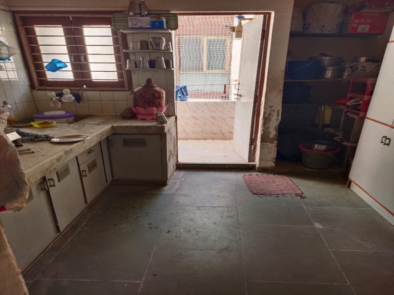 2 BHK 1000 Sq.ft. Apartment for Rent in Thaltej, Ahmedabad