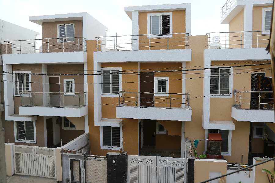 3 BHK House & Villa 1600 Sq.ft. for Sale in Kolar Road, Bhopal