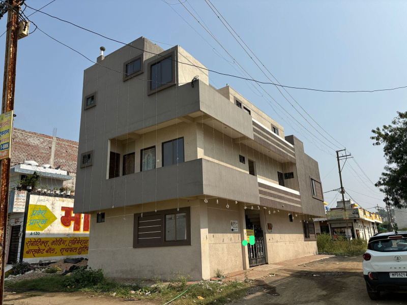  1000 Sq.ft. Hotels for Sale in Ujjain Road, Indore
